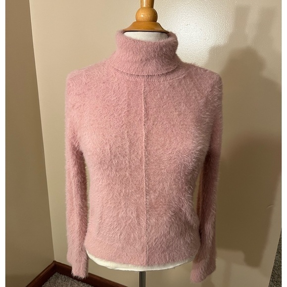 INC International Concepts Pink Blush Eyelash Turtleneck Sweater Sz M - Picture 1 of 7